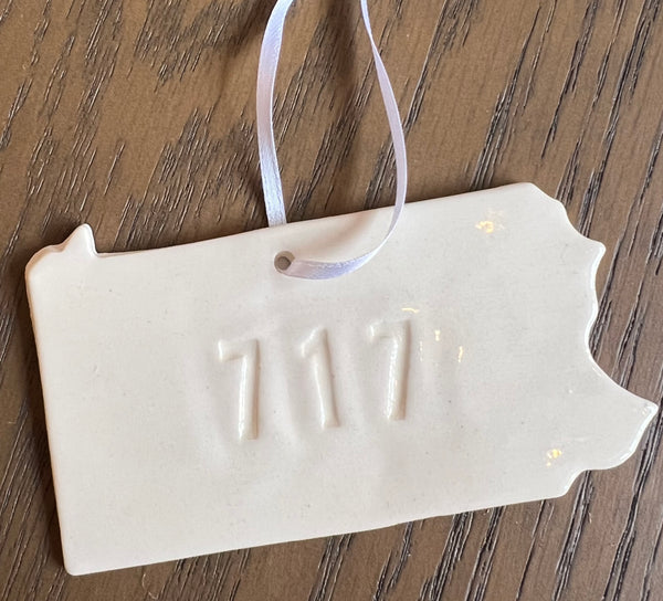 717 Ceramic Ornament