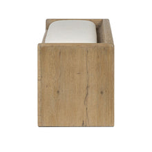 Load image into Gallery viewer, Balon Trunk Bench