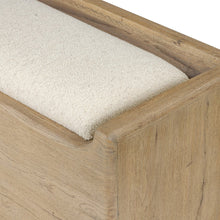 Load image into Gallery viewer, Balon Trunk Bench