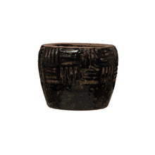 Load image into Gallery viewer, Black Embossed Planter