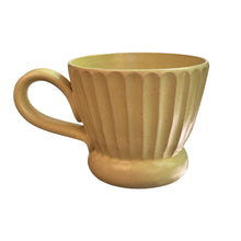 Load image into Gallery viewer, Dahlia Mug