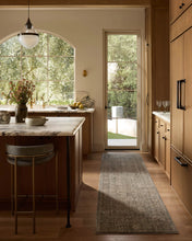 Load image into Gallery viewer, Delilah Rug