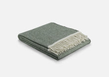 Load image into Gallery viewer, Duiske Lambswool Throw Blanket