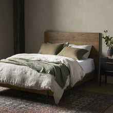Load image into Gallery viewer, Eaton Bed