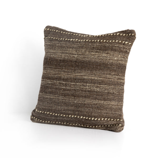 Iver Pillow