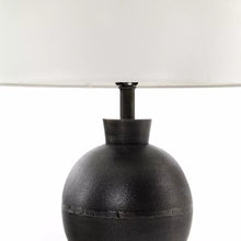 Load image into Gallery viewer, Kelita Table Lamp