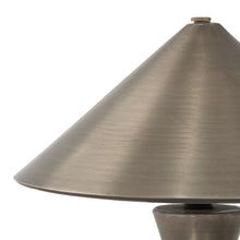 Load image into Gallery viewer, Nyra Cordless Table Lamp