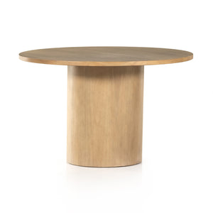 Pilo Dining Table