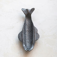 Load image into Gallery viewer, Rubbed Bronze Aluminum Fish Dish