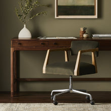 Load image into Gallery viewer, Tyler Desk Chair