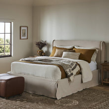 Load image into Gallery viewer, Wyndham Bed