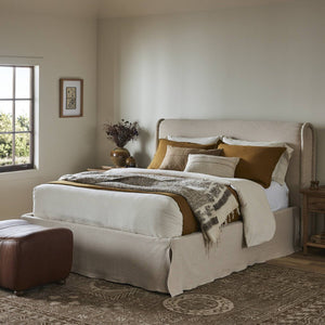 Wyndham Bed