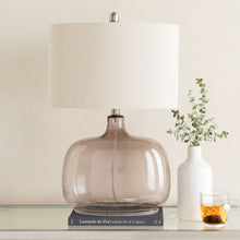 Load image into Gallery viewer, Brentley Table Lamp