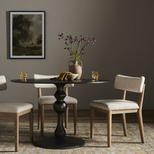Load image into Gallery viewer, Daffin Round Bistro Table