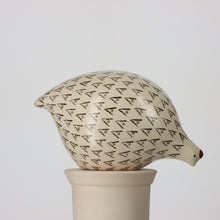Load image into Gallery viewer, Quail White Speckled Black - Pascal