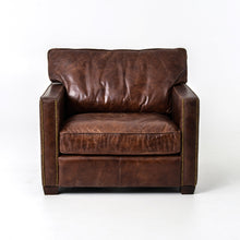 Load image into Gallery viewer, Larkin Club Chair